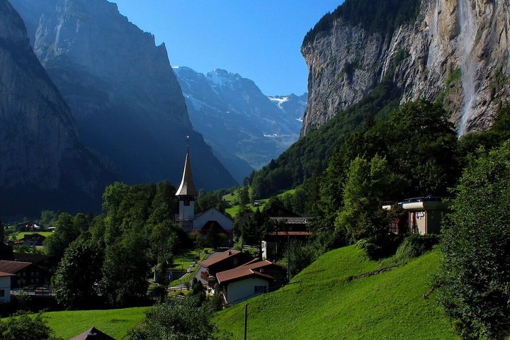 From Interlaken: Private Grindelwald and Lauterbrunnen Tour