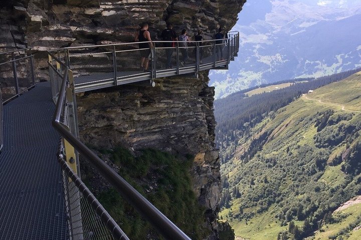 From Interlaken: Private Grindelwald and Lauterbrunnen Tour