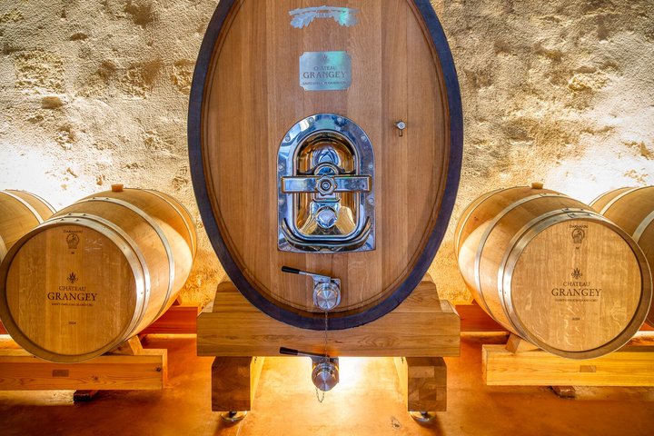 Château Grangey Visit and tasting in the heart of the vineyard