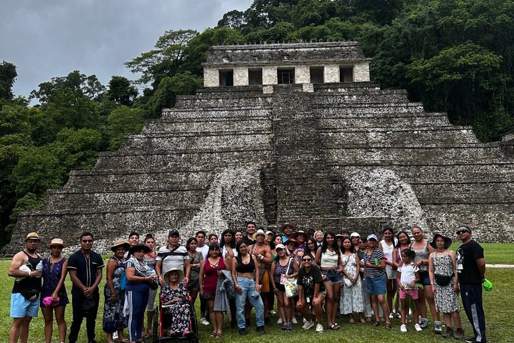 Palenque Archaeological site from Villahermosa City or airport