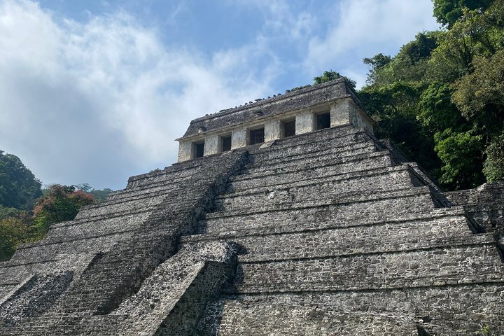 Palenque Archaeological site from Villahermosa City or airport