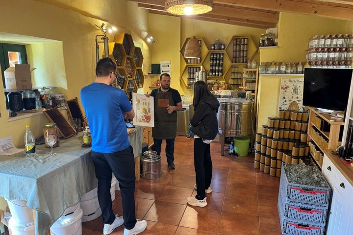 AUTHENTIC KORČULA - shared tour