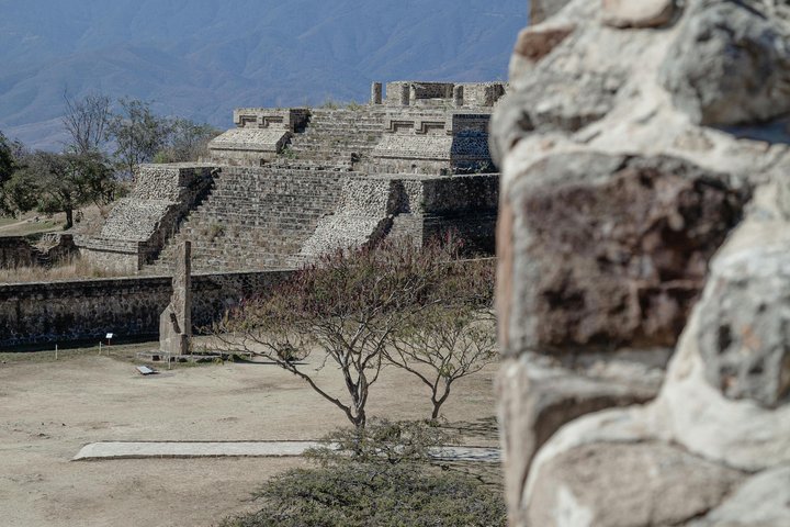 Monte Alban, Ancestral Mezcal, Alebrijes and Black Mud Tour
