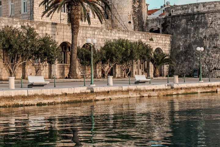 Korčula Walking Tour with Authentic Local Guides