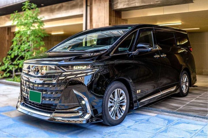 Private Transfers between Narita Airport (NRT) and Haneda (HND)