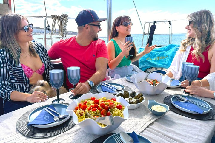 Luxury Catamaran Morning Semi-Private and Greek Gastronomy Athens