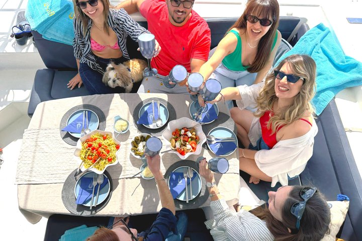 Luxury Catamaran Morning Semi-Private and Greek Gastronomy Athens