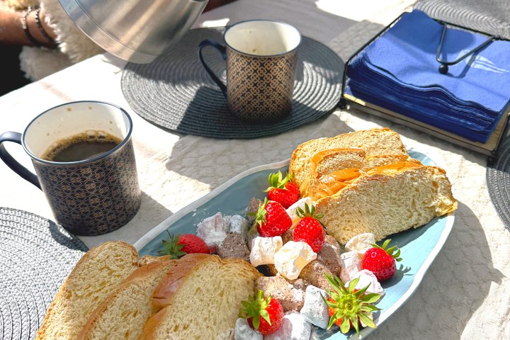 Luxury Catamaran Morning Semi-Private and Greek Gastronomy Athens