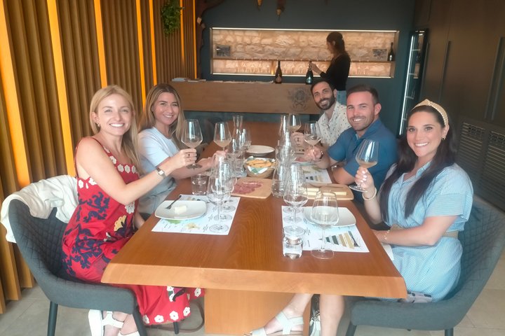 Prosecco Wine Tour with Sommelier – Pick-up from Treviso