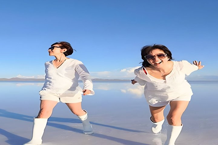 Your Best Uyuni Experience: 3-Day Salt Flats, Lagoons & Deserts