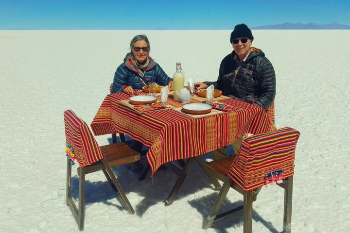Your Best Uyuni Experience: 3-Day Salt Flats, Lagoons & Deserts