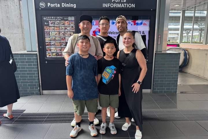 Private & Customizable Osaka Tour with a Local Guide