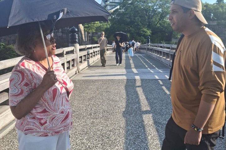 Private & Customizable Osaka Tour with a Local Guide
