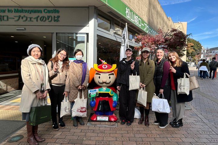 Cooking local cuisine＆Sｗeets in Matsuyama Castle town, Ehime