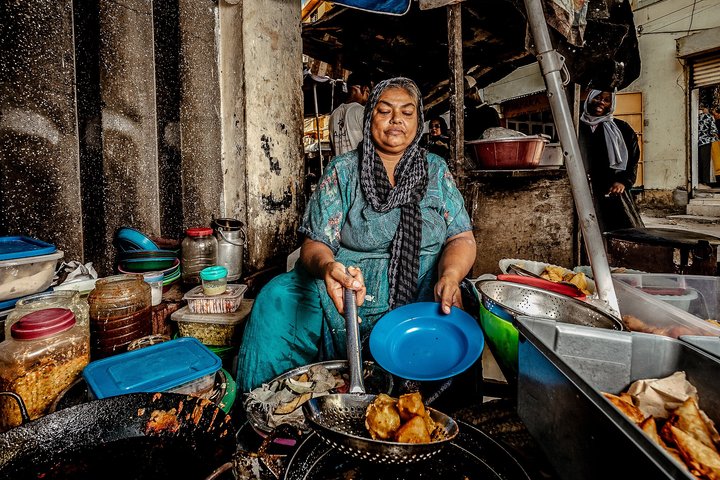 Mombasa Meals Food Tour with 15+ Tastings