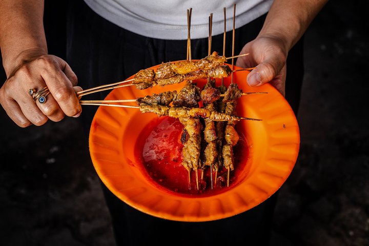 Mombasa Meals Food Tour with 15+ Tastings