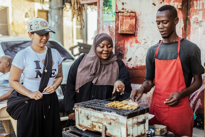 Mombasa Meals Food Tour with 15+ Tastings