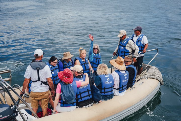 Galapagos First Class 5 Day Package with Yacht Day Tours