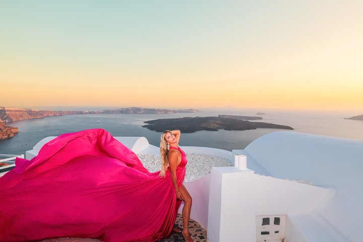 Exclusive Santorini Flying Dress Photoshoot with Pickup