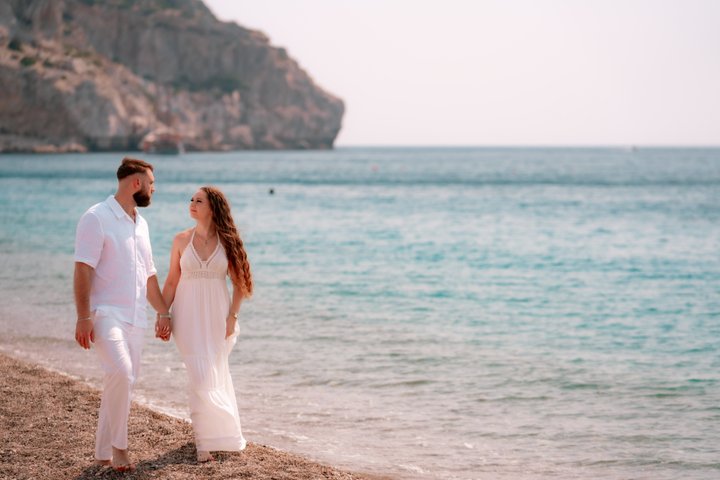 Private Vacation Photoshoot with Photographer in Skiathos