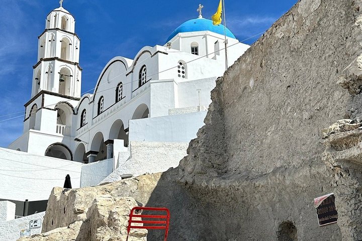 Santorini Highlights Small-Group Tour with Wine Tasting option