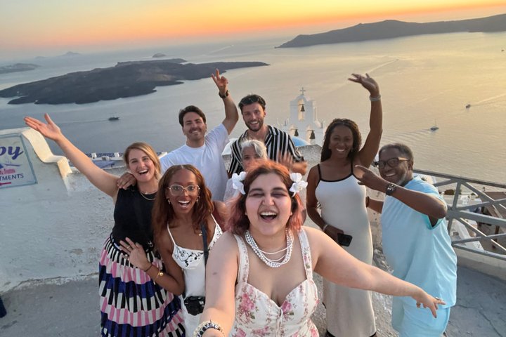 Santorini Highlights Small-Group Tour with Wine Tasting option