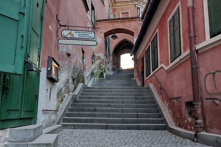 Timisoara Dream Tours Trip to Hunedoara Castle and to Sibiu