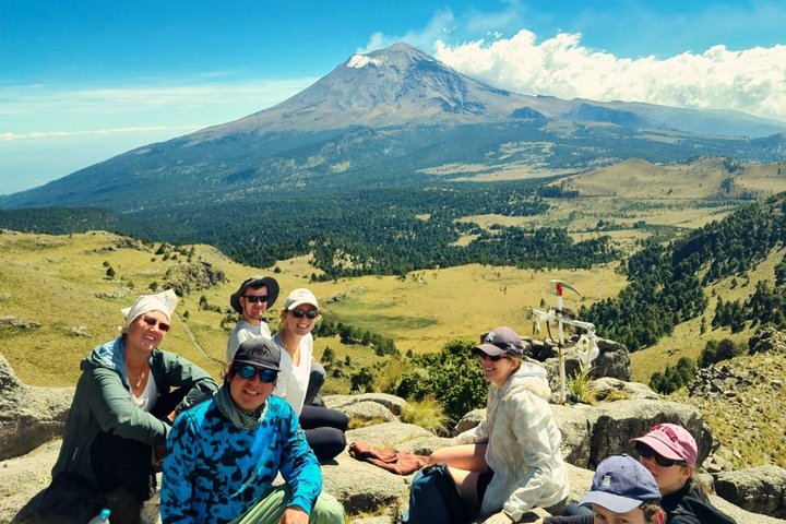 Hiking in Iztaccihuatl Volcano