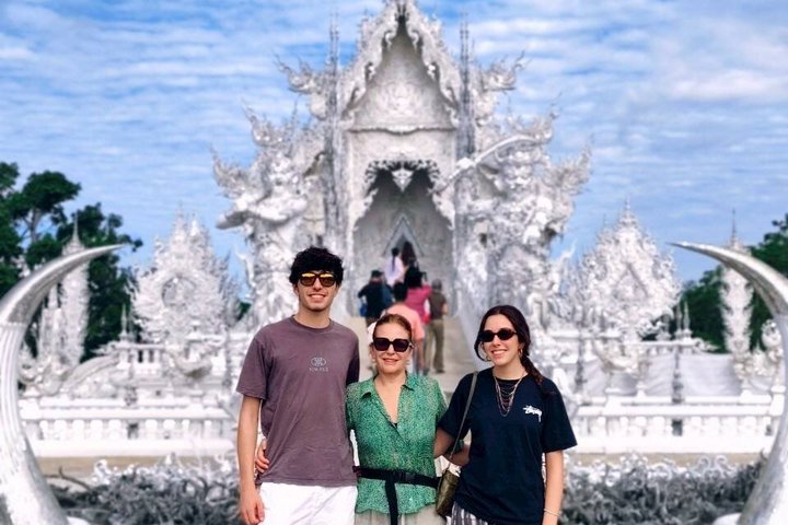 Full Day Group Tour in Chiang Rai