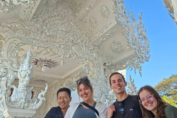 Full Day Group Tour in Chiang Rai