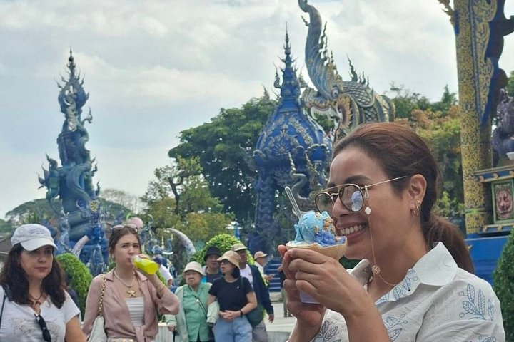 Full Day Group Tour in Chiang Rai