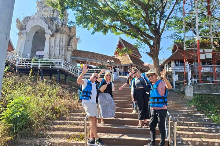 Full Day Group Tour in Chiang Rai
