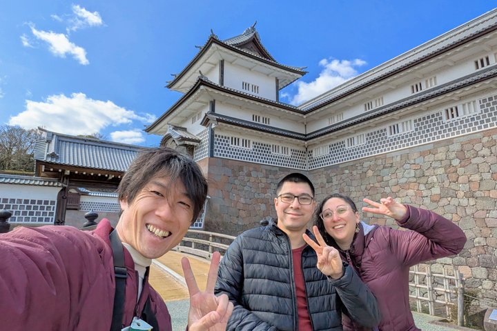Kanazawa Highlights: Garden, Castle, Samurai & Geisha+Taxi
