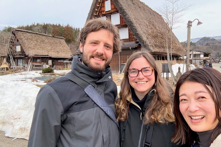 World Heritage Shirakawa-go Perfect Guided Tour from Kanazawa