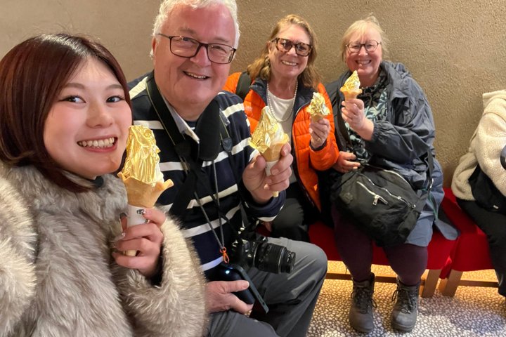 World Heritage Shirakawa-go Perfect Guided Tour from Kanazawa
