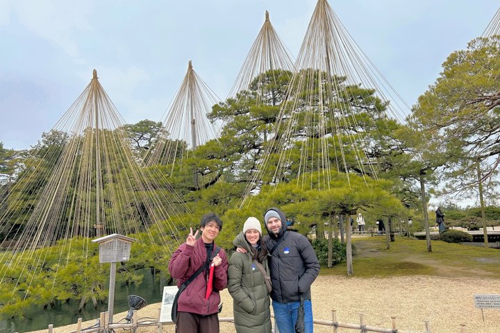 World Heritage Shirakawa-go Perfect Guided Tour from Kanazawa