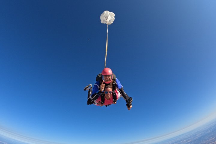 Premium Skydiving Portugal 15,000ft Freefall near Lisbon