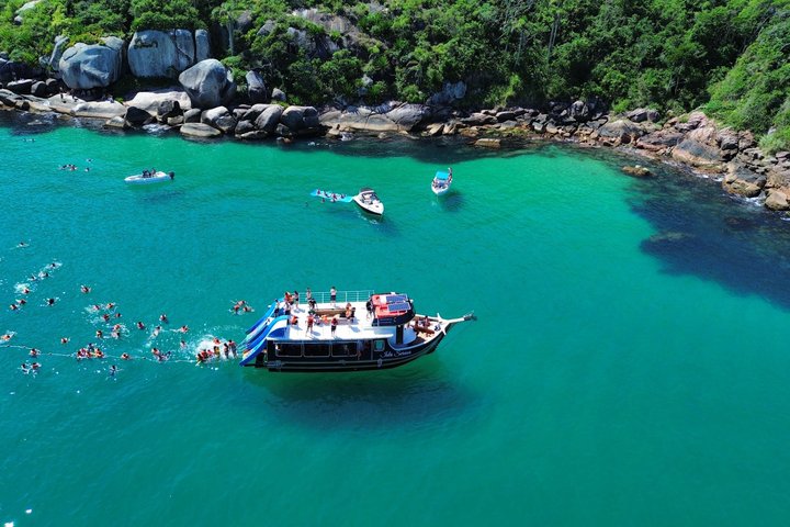 Florianópolis Lagoon Coast and Natural Pools