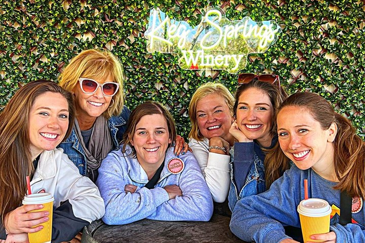 4 Hour Can-Am Experience to Hampshire Wineries