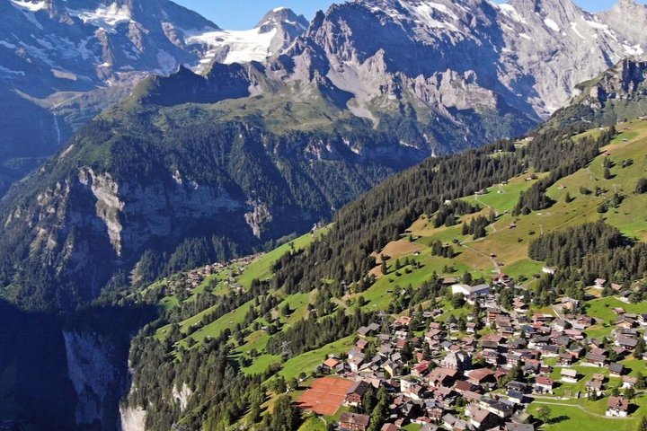 Trip from Montreux to Interlaken, Lauterbrunnen and Grindelwald