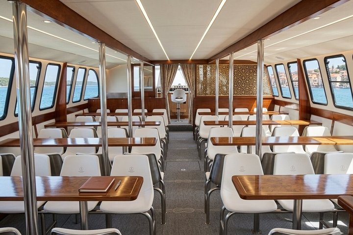 Boat tour in the Archipelago of La Maddalena
