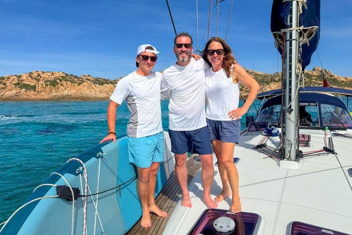 La Maddalena Archipelago Tour by Sailboat from Cannigione
