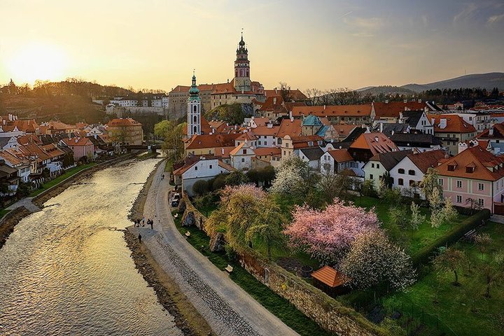 Cesky Krumlov Castle Interiors, Baroque Theatre, and Town Tour