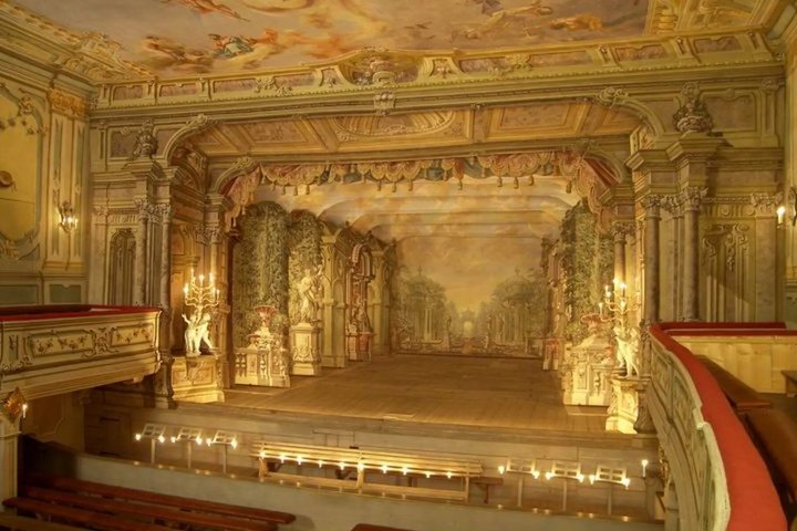Cesky Krumlov Castle Interiors, Baroque Theatre, and Town Tour