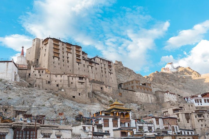 6 Days Private Ladakh Tour Nubra Pangong and Khardung La Pass