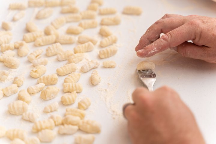 Messina Pasta & Tiramisu Experience for Small Groups by Cesarine