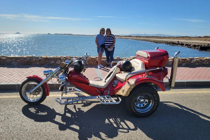 Trike Adventure to Mar Menor, Salt Lakes and Flamingos
