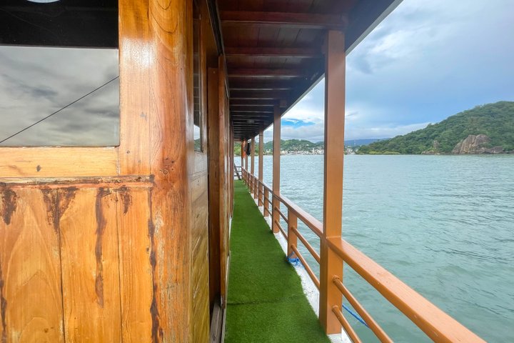 2 Day Komodo Island Sailing Adventure with Snorkeling & Dragons