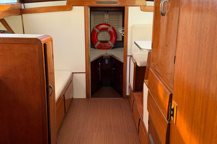 BOAT to Espiritu Santo Island and Balandra