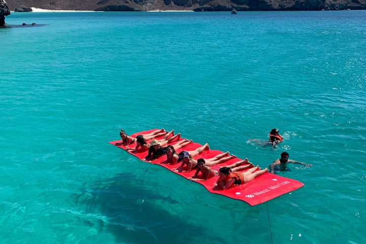 BOAT to Espiritu Santo Island and Balandra